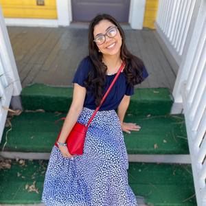 Meet your Posher, Sarai